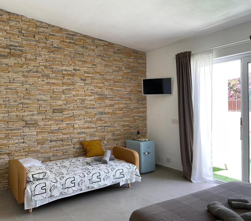 Casa D'Oro Bed & Breakfast ซานเลโอเน ภายนอก รูปภาพ