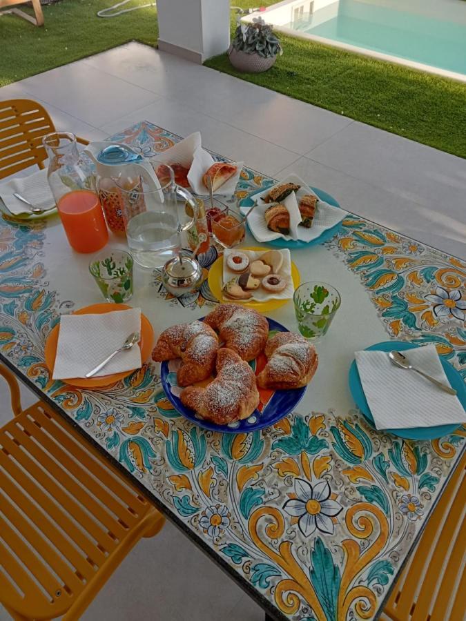 Casa D'Oro Bed & Breakfast ซานเลโอเน ภายนอก รูปภาพ
